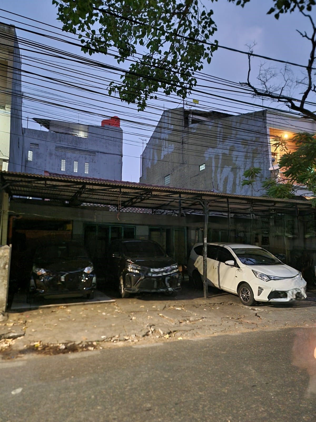 Jual Cepat Rumah di daerah Tomang Utara Jakarta Barat (RR) - Foto 3