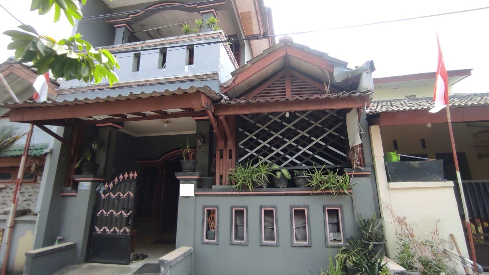 Turun Harga! Rumah Sederhana 2 Lantai di Kunciran Kota Tangerang - Foto 4