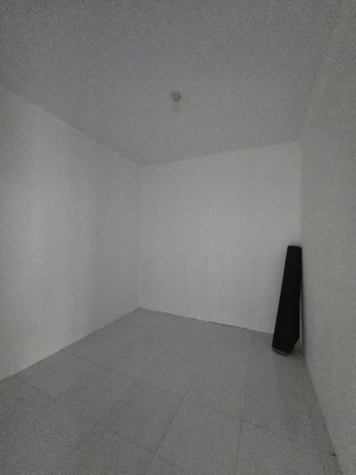 Rumah baru minimalis modern dekat kampus uns solo di ngringo Palur Karanganyar - Foto 2