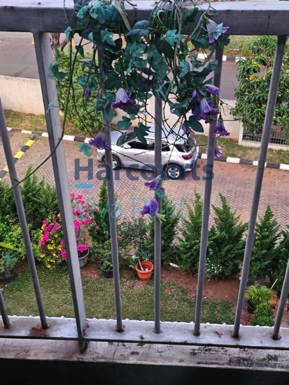 Disewakan Rumah 3 Lantai Hook di Grisenda PIK! - Foto 3
