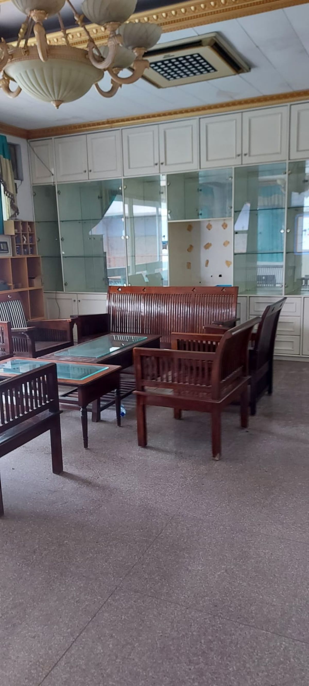 Dijual Cepat Rumah di Jl. Pluit Permai. Siap Huni Harga Nego! - Foto 3