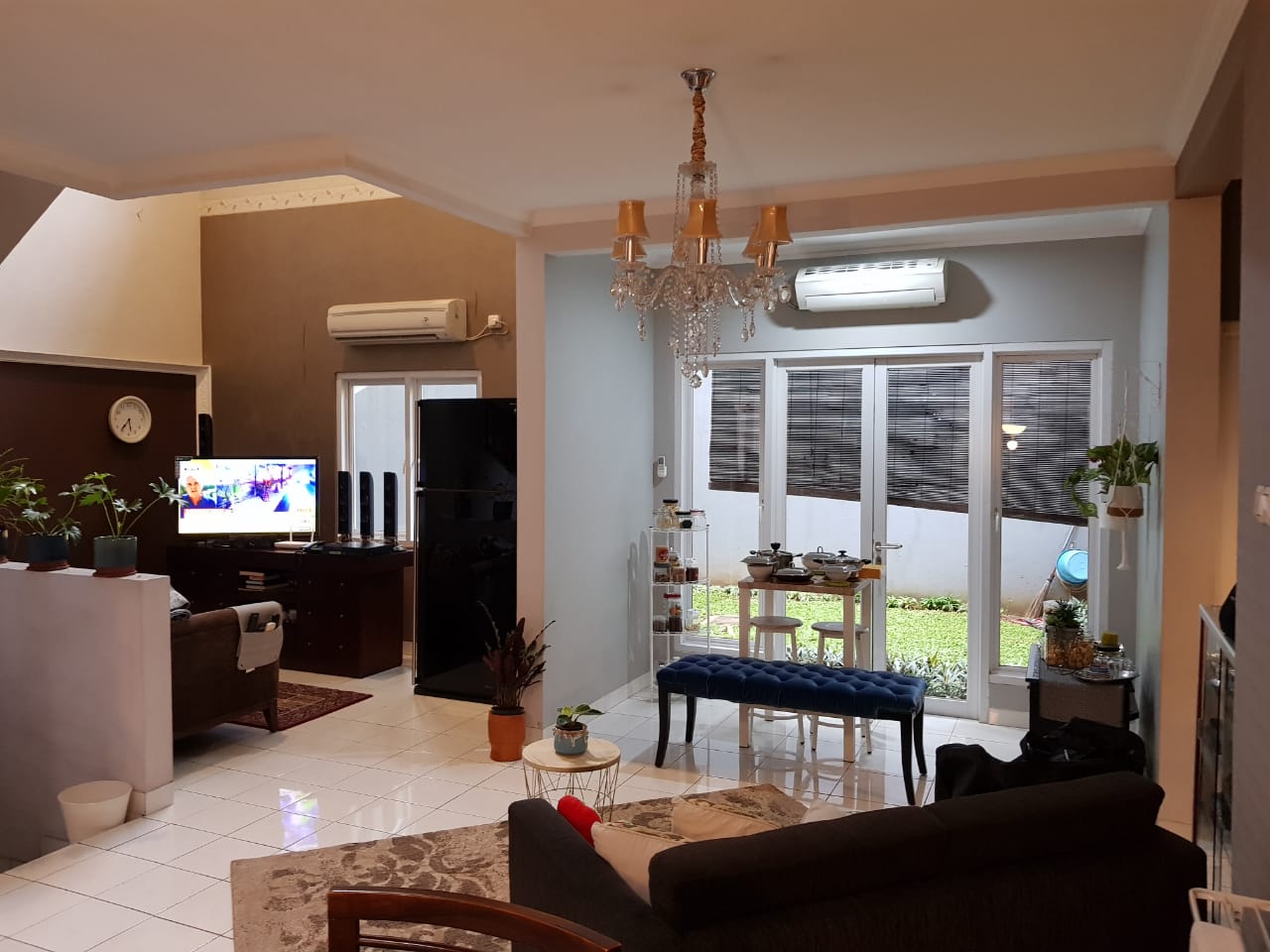 DIJUAL RUMAH MINIMALIS 150 CLUSTER AMSTERDAM KOTA WISATA CIBUBUR JAWA BARAT