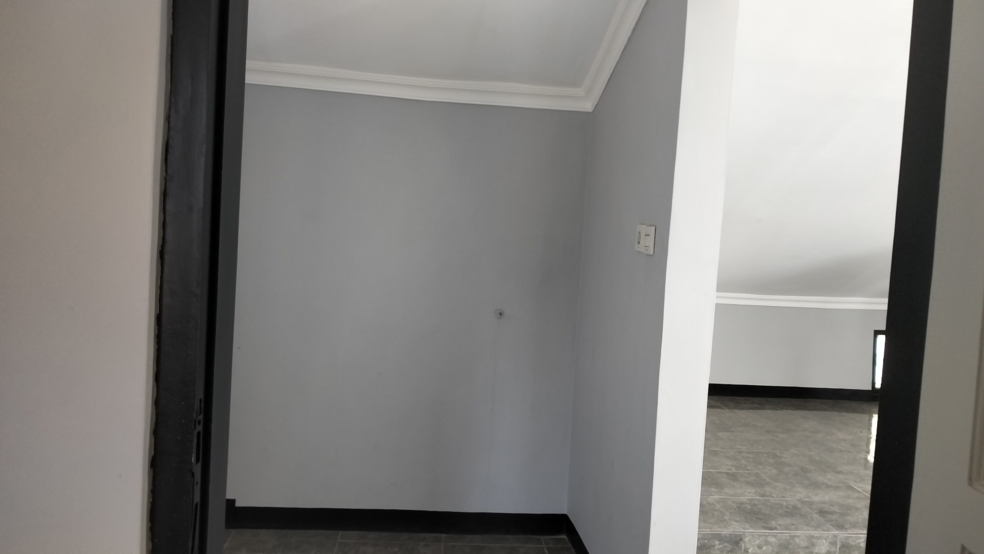RUMAH ASRI MINIMALIS DUA LANTAI 132-170 DIJUAL KP. CIPEUTEUY SUKARAJA KAB. BOGOR - Foto 11
