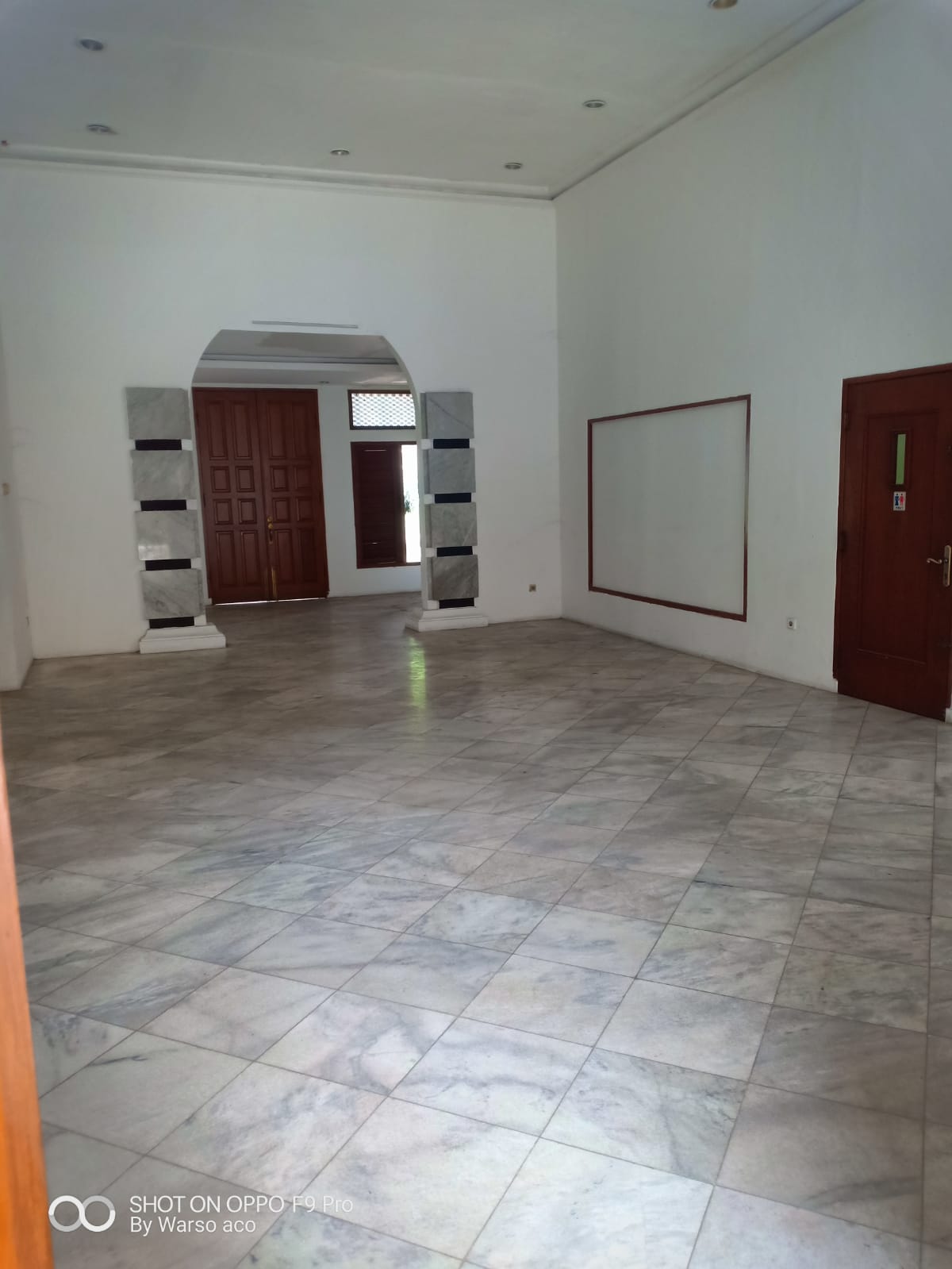 DIJUAL RUMAH MEWAH DUA LANTAI JL. PAPANDAYAN BABAKAN BOGOR TENGAH - Foto 4