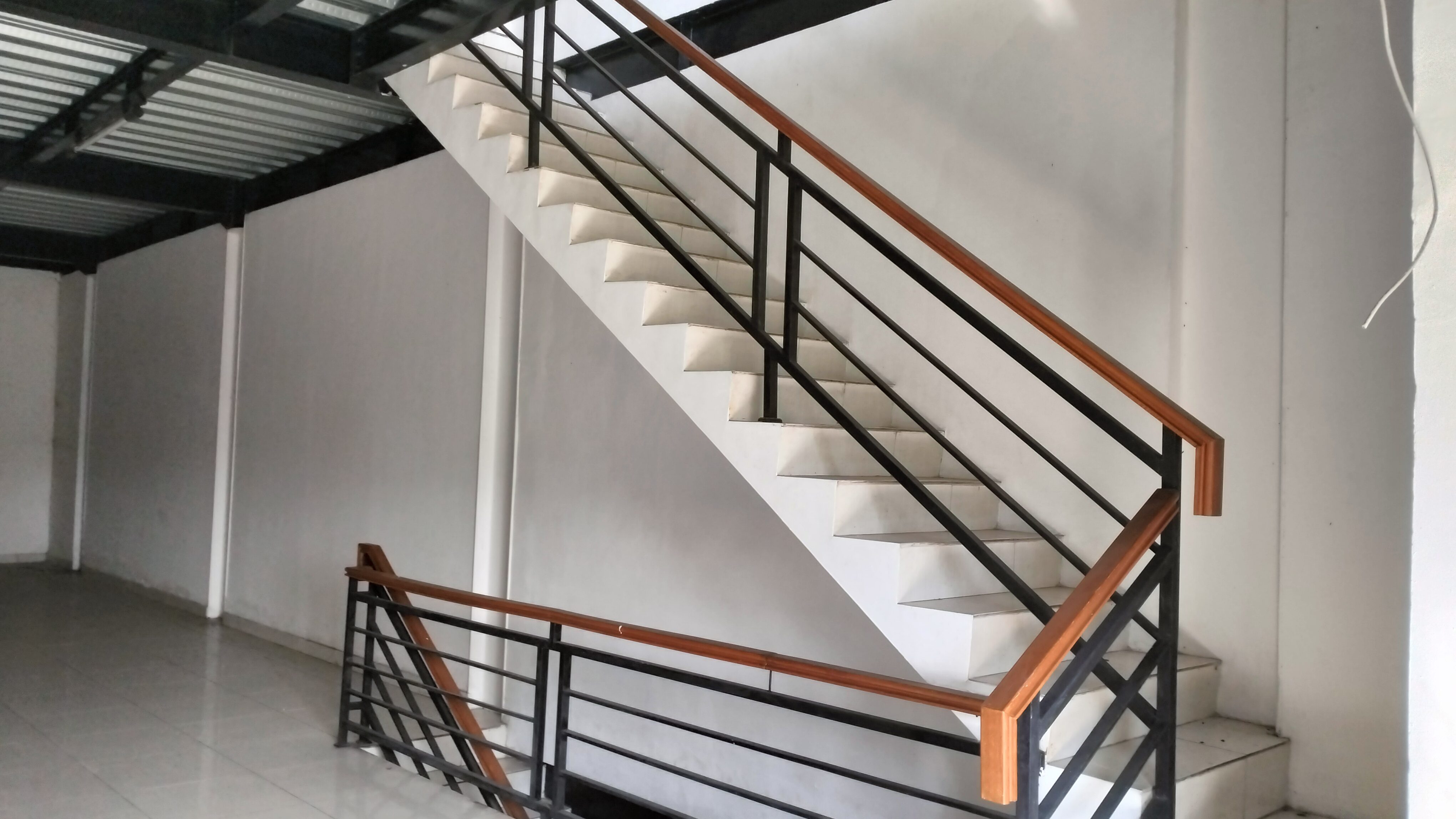 DISEWA RUANG USAHA +/- 1.000 METER PERSEGI JL. SHOLEH ISKANDAR BOGOR - Foto 8