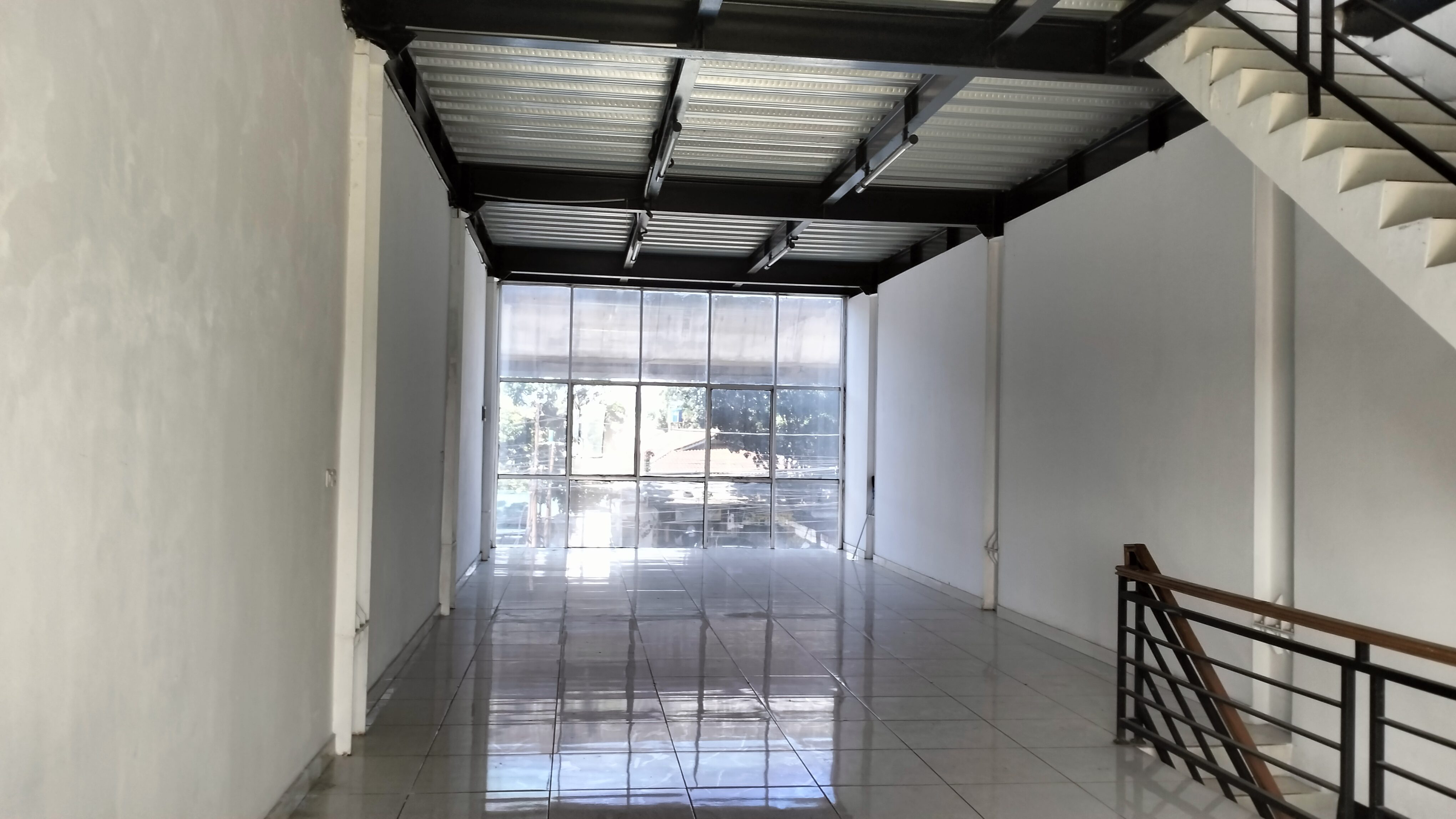 DISEWA RUANG USAHA +/- 1.000 METER PERSEGI JL. SHOLEH ISKANDAR BOGOR - Foto 19