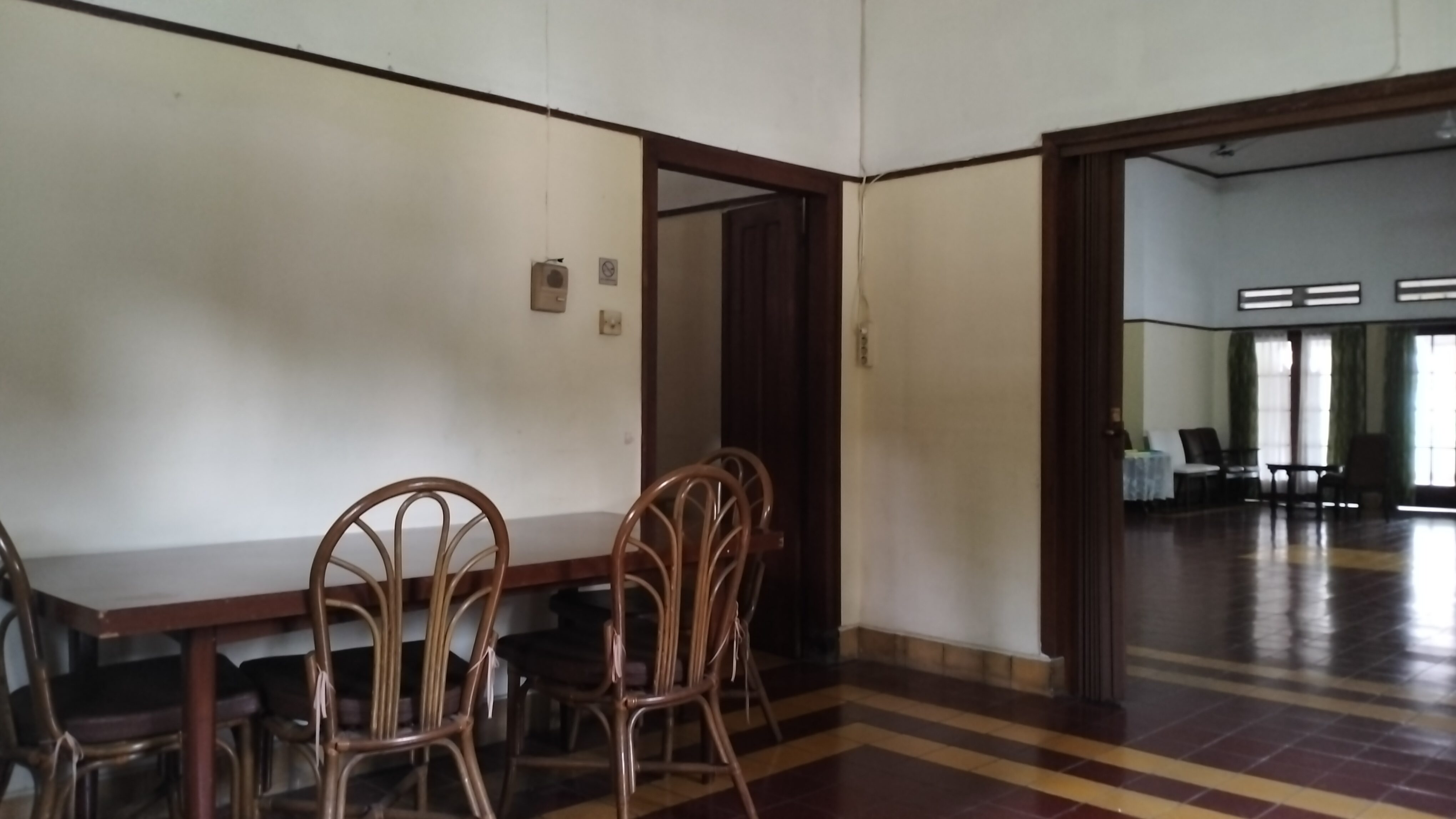 DIJUAL RUMAH HERITAGE 2.289 - 1.000 JL. PAPANDAYAN BABAKAN BOGOR TENGAH - Foto 4