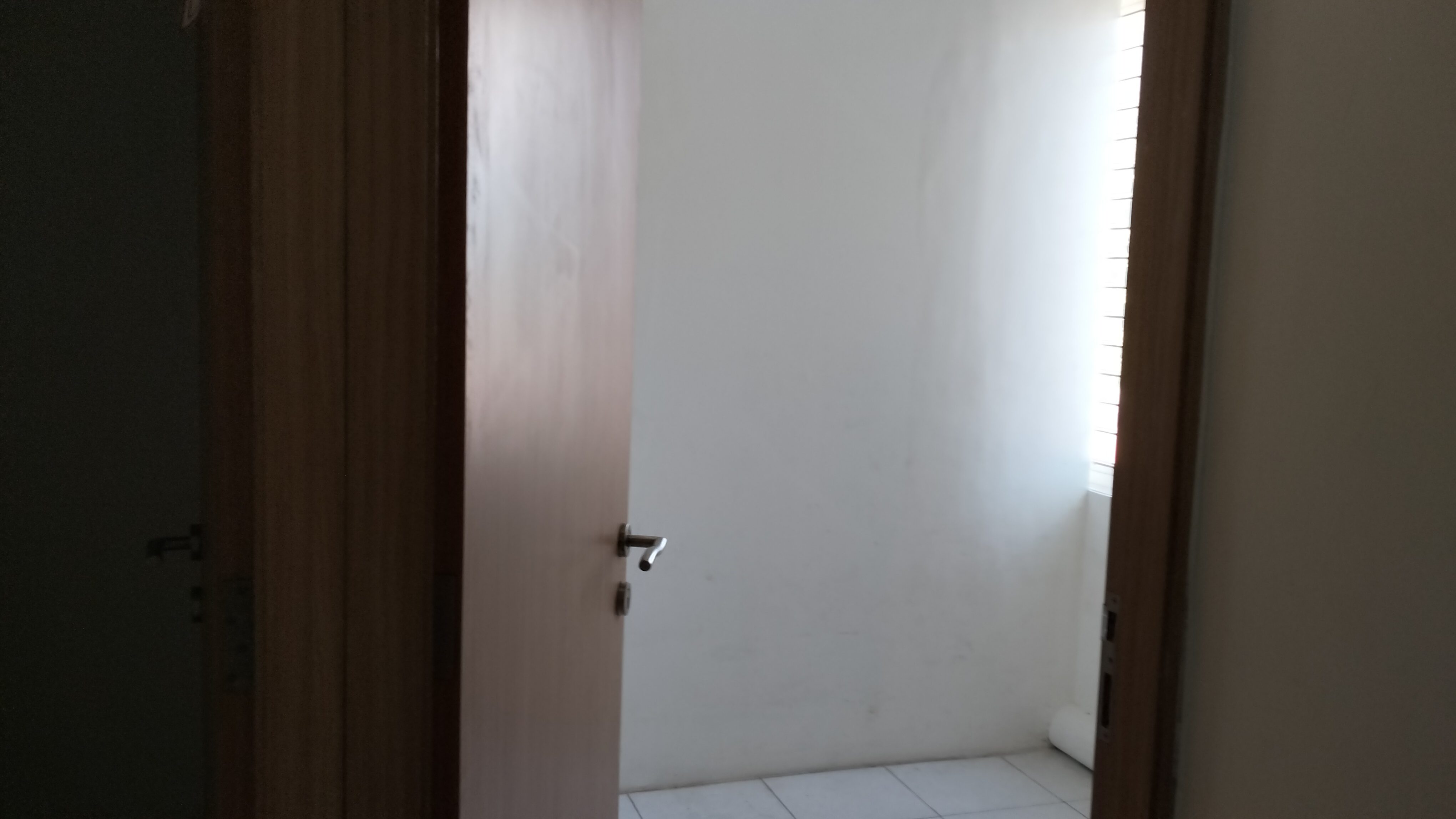 DISEWA RUKO TIGA SETENGAH LANTAI 6 X 13 METER JL. ABDULLAH BIN NUH BOGOR - Foto 13