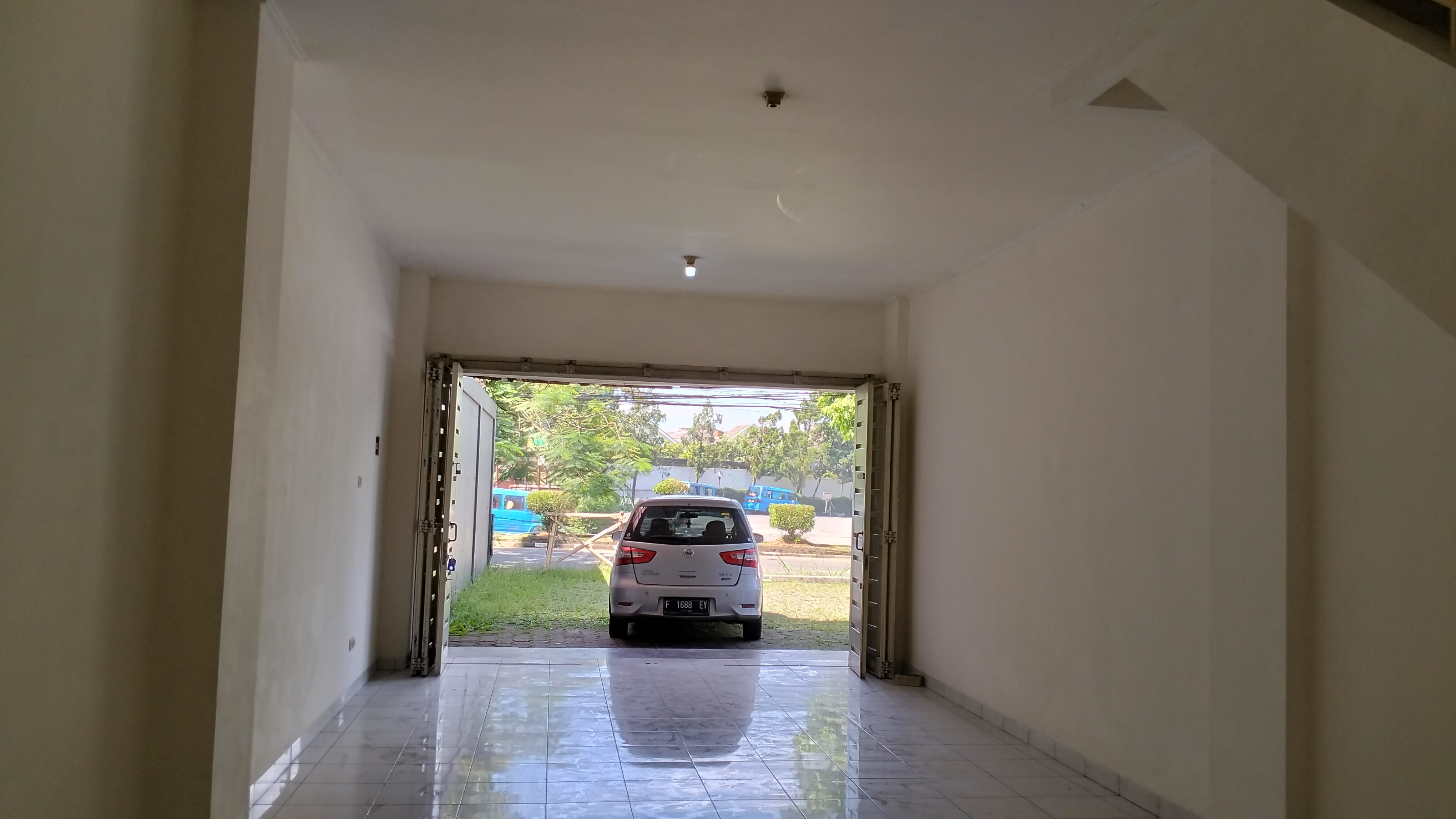DISEWA RUKO TIGA LANTAI 4,5 X 12 METER JL. ABDULLAH BIN NUH BOGOR - Foto 13