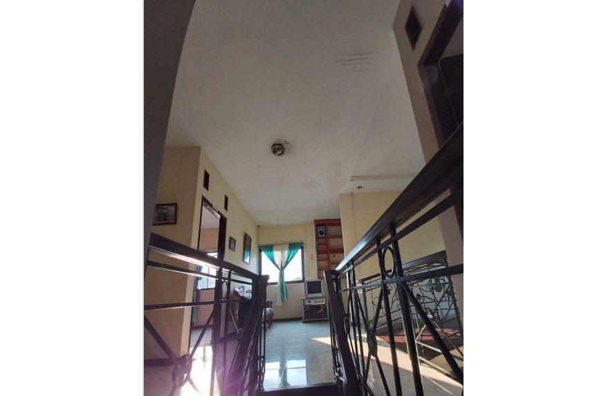 DIJUAL RUMAH MUNGIL TIGA LANTAI 98-120 KRAJAN KALIREJO LAWANG MALANG JAWA TIMUR - Foto 16
