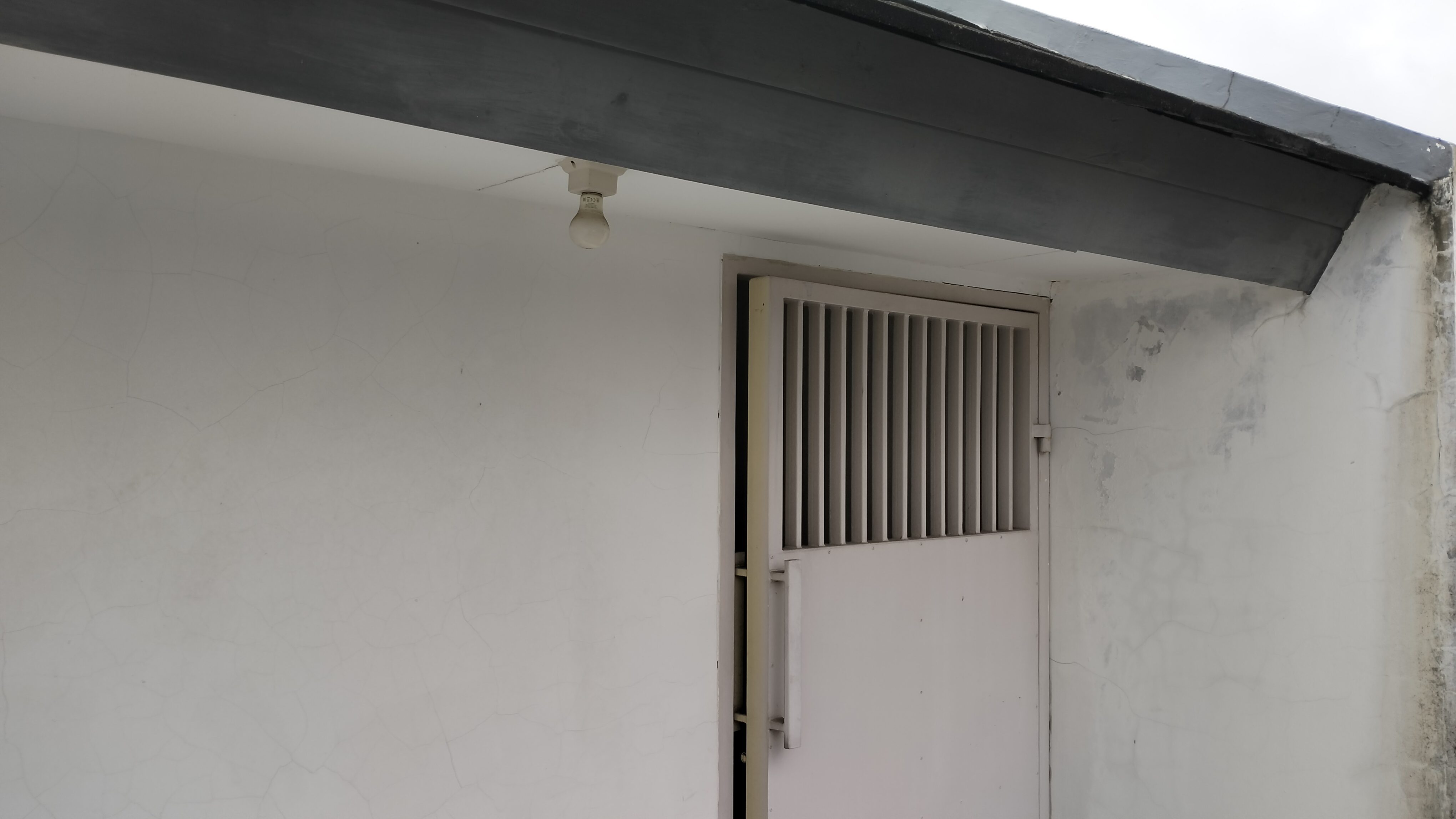 RUMAH DIJUAL 120-90 JL. EMERALD RAYA VILLA TAJUR SINDANGRASA BOGOR TIMUR - Foto 9