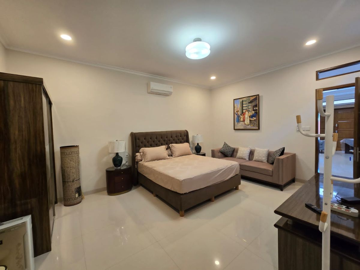 Villa bagus kondisi terawat di tawangmangu Solo - Foto 12