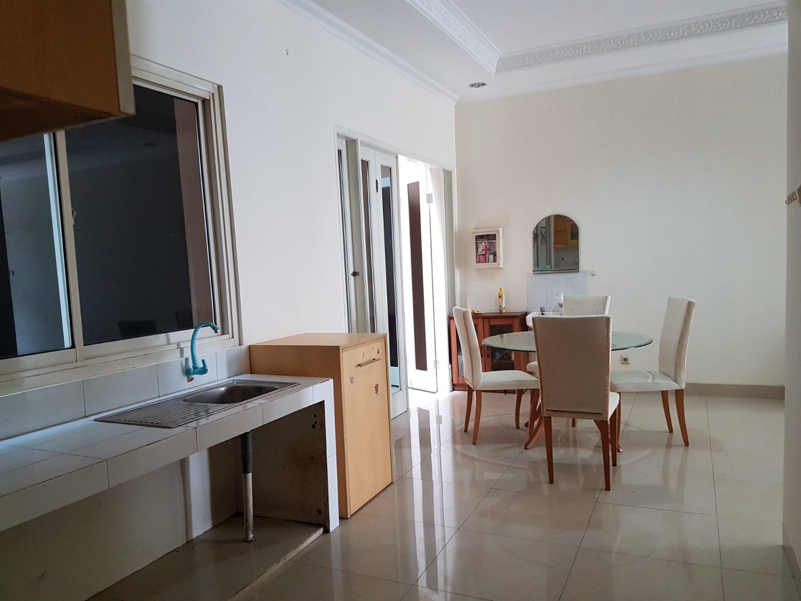 Jual Cepat Rumah Minimalis Modern 2 lantai Siap Huni Di Tomang Grogol Petamburan Jakarta Barat (ID) - Foto 5
