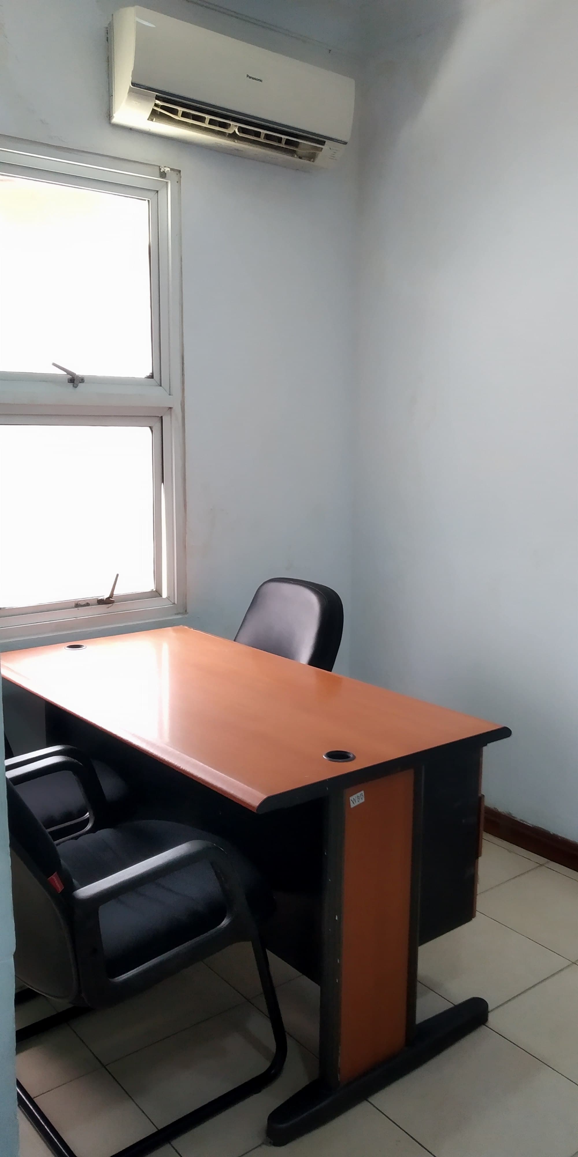 Jual Cepat Ruko Low Rise Building di Jl. Tomang Raya Jakarta Barat (ID) - Foto 2