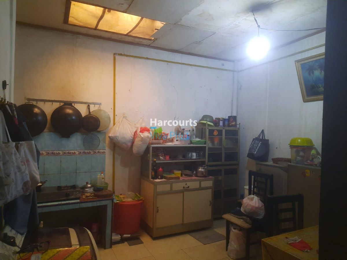 Dijual Cepat Rumah Villa Grand Tomang Tangerang. Harga Nego. - Foto 8