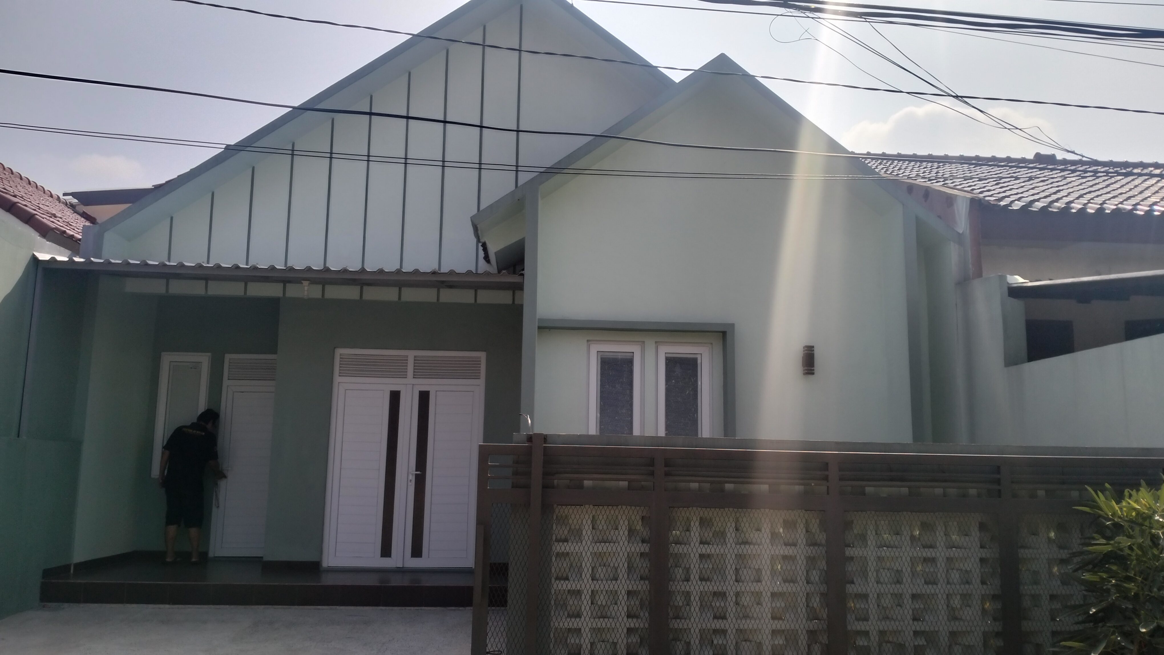 Rumah Asri Minimalis Bertaburan Sinar Matahari Pagi Perumahan Bukit Cimanggu City Blok O4 - Foto 3