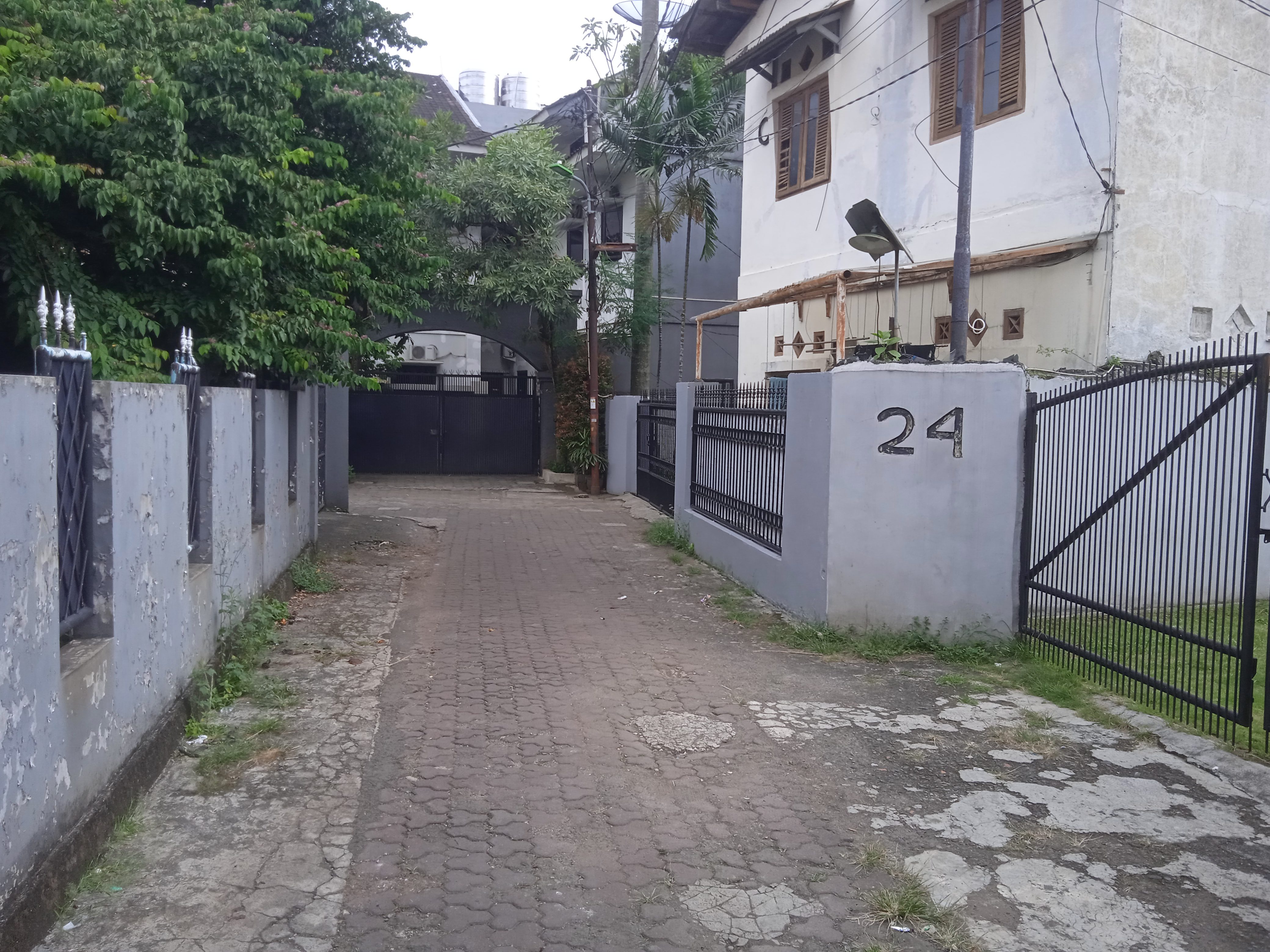 Rumah Cocok Untuk Usaha Kostan Dijual Di Jalan Kebagusan 1 Pasar Minggu - Foto 2