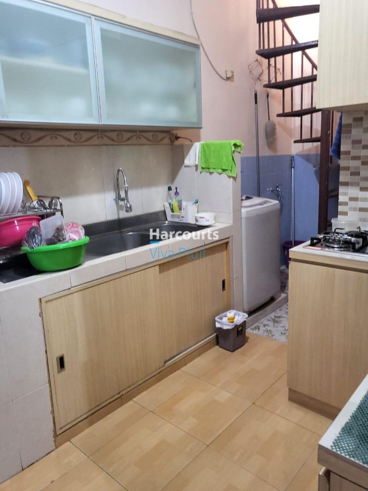 Disewakan Rumah Mewah Pluit Timur Residence, Jakarta Utara!