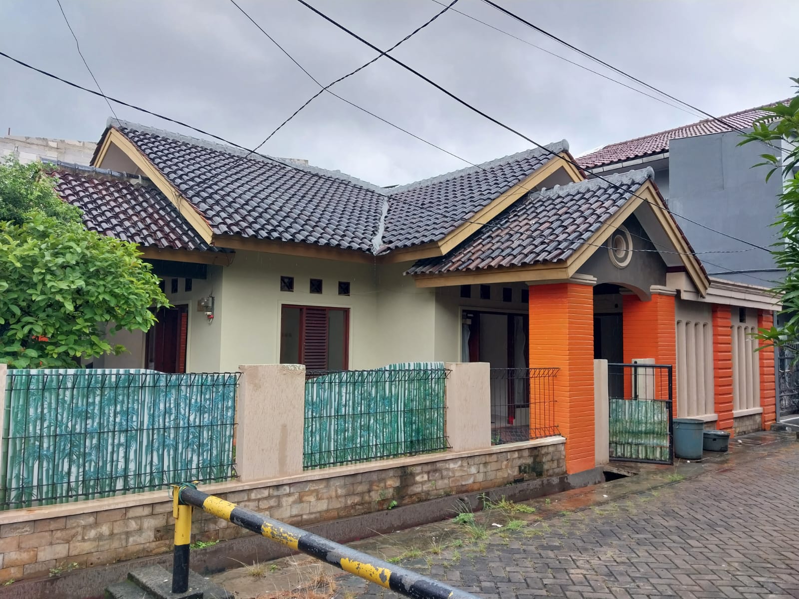 Disewakan Rumah ( Unfurnish ) darussalam Ketapang, Kota Tangerang Banten - Foto 8