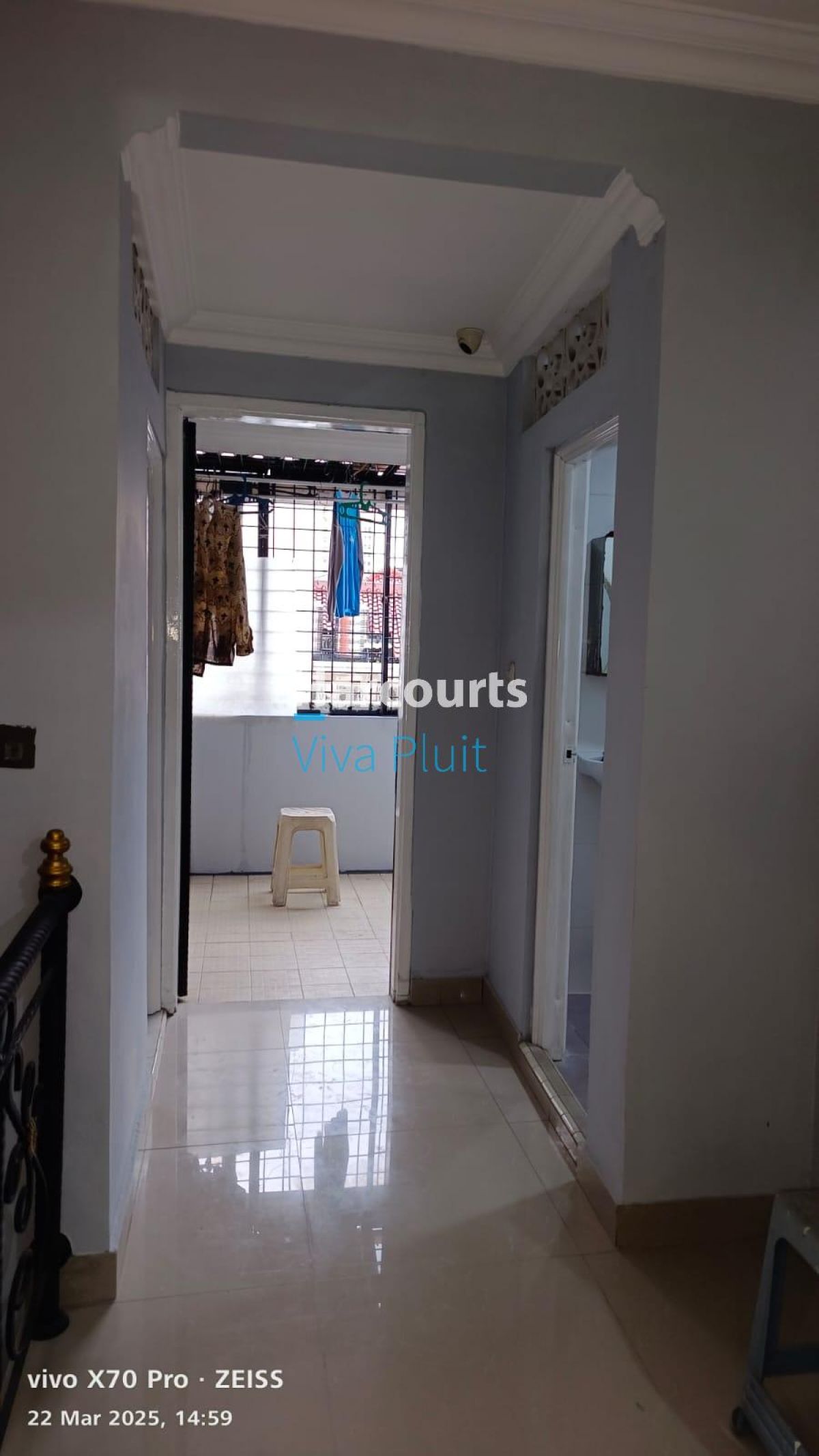 Turun Harga. Dijual Rumah 3 Lantai Di Dwi Warna, Semi Furnished. Harga Nego!! - Foto 8