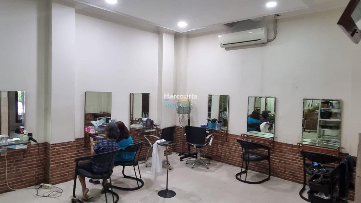 Dijual Rumah di Sunter Agung. Bagus Dan Strategis. Harga Nego - Foto 9