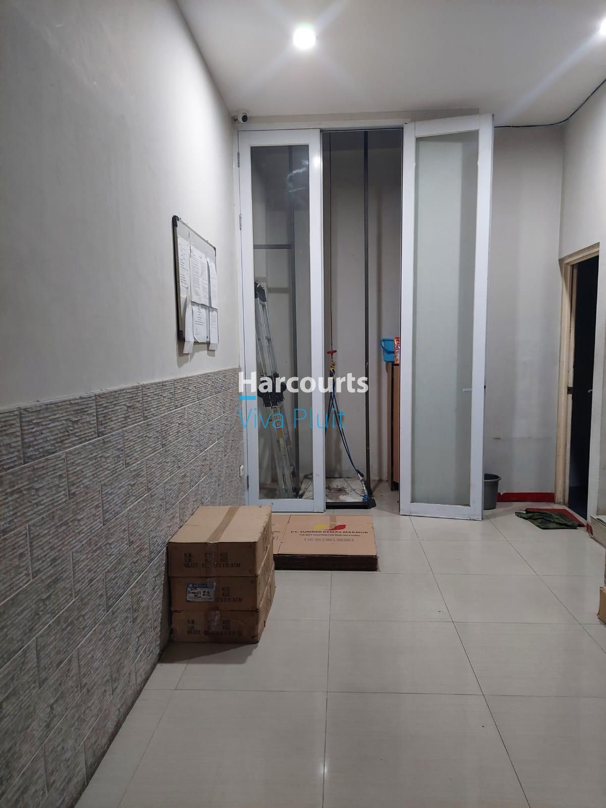 Dijual Ruko 4 Lantai Di Puri Delta Mas, Bandengan. Sudah renovasi. Siap pakai - Foto 3