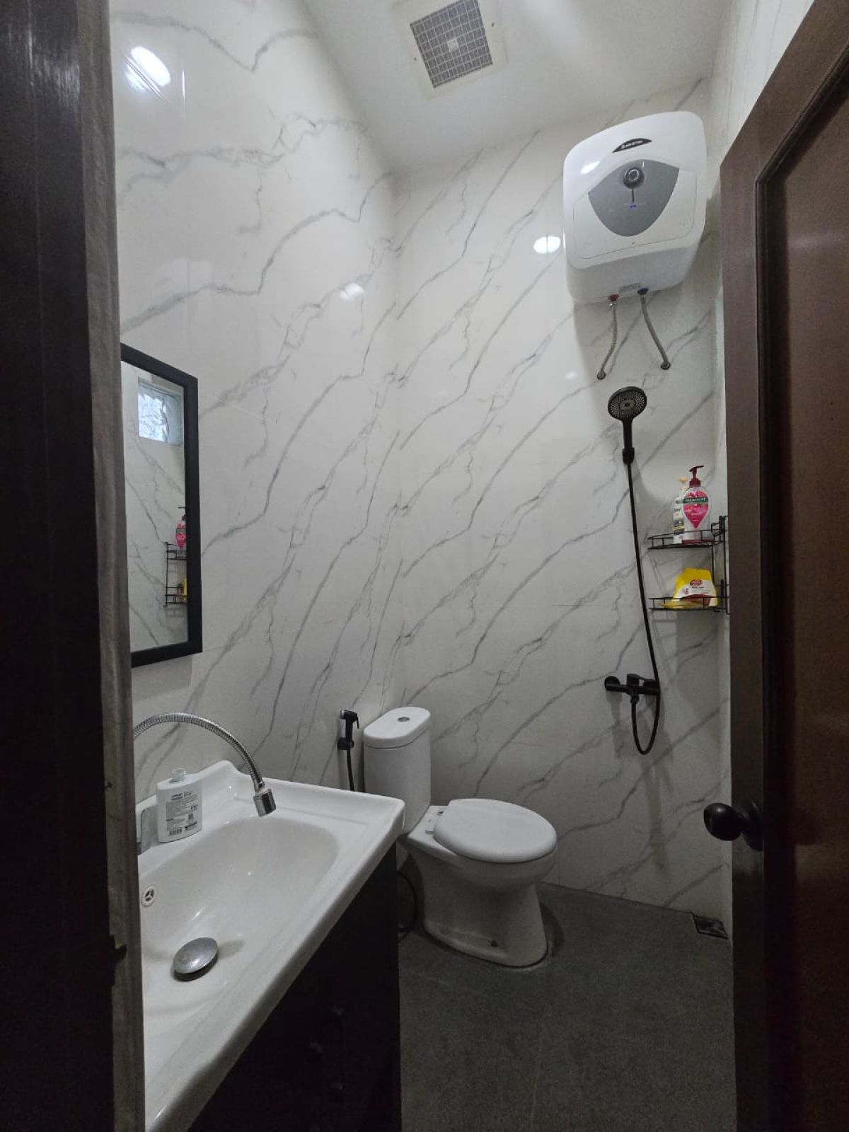 Rumah Minimalis Cluster Elite Di Gumpang Kartasura Solo - Foto 4