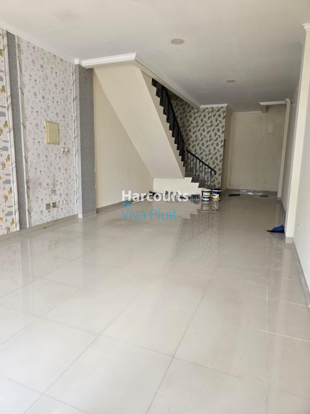 Dijual Cepat Dan Murah. Ruko 4 Lantai Di Cbd Green Lake City. Harga Nego - Foto 2