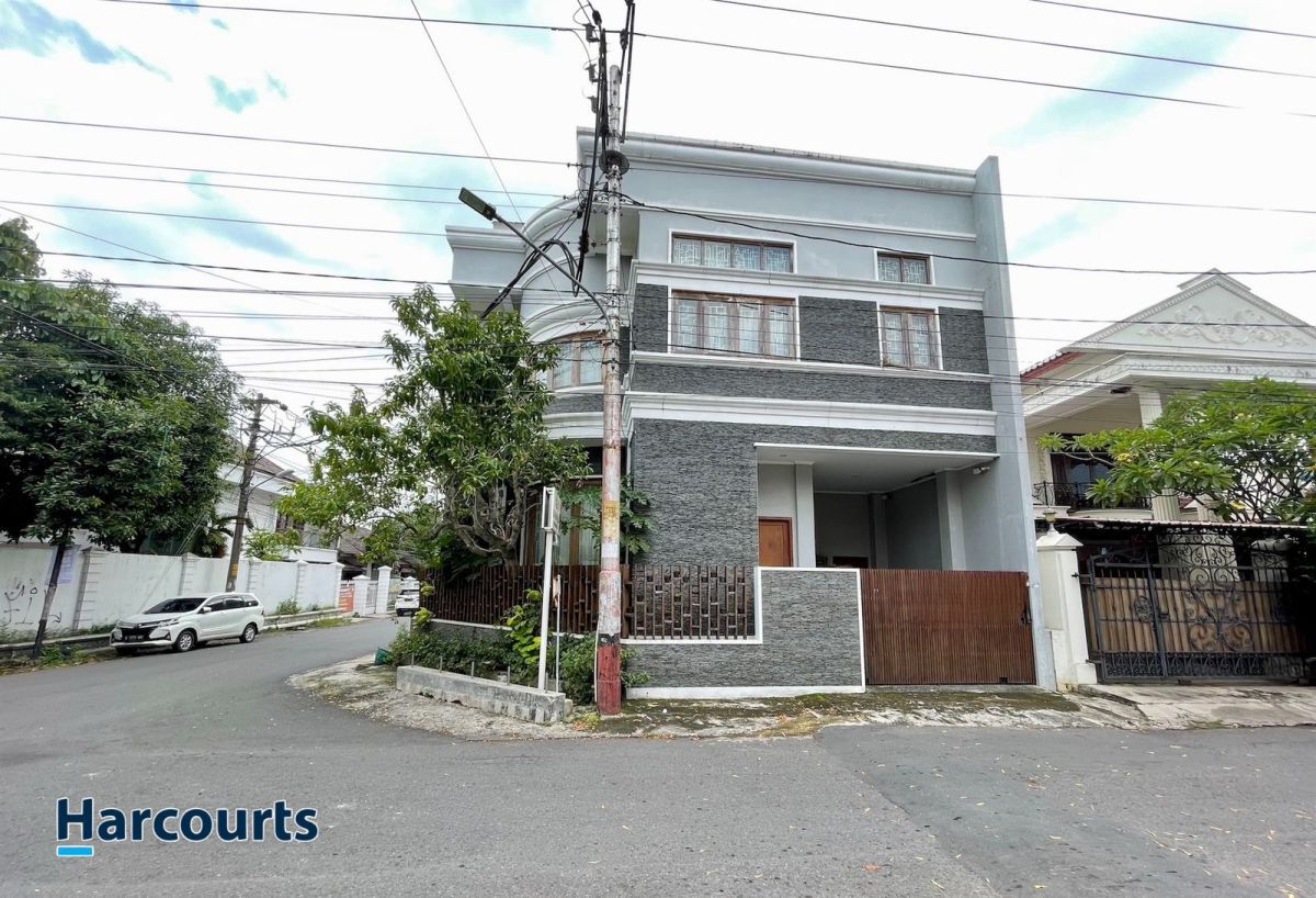 Rumah 2 Lantai Siap Huni Strategis Di Purwosari Laweyan Solo Dekat Banjarsari Solo