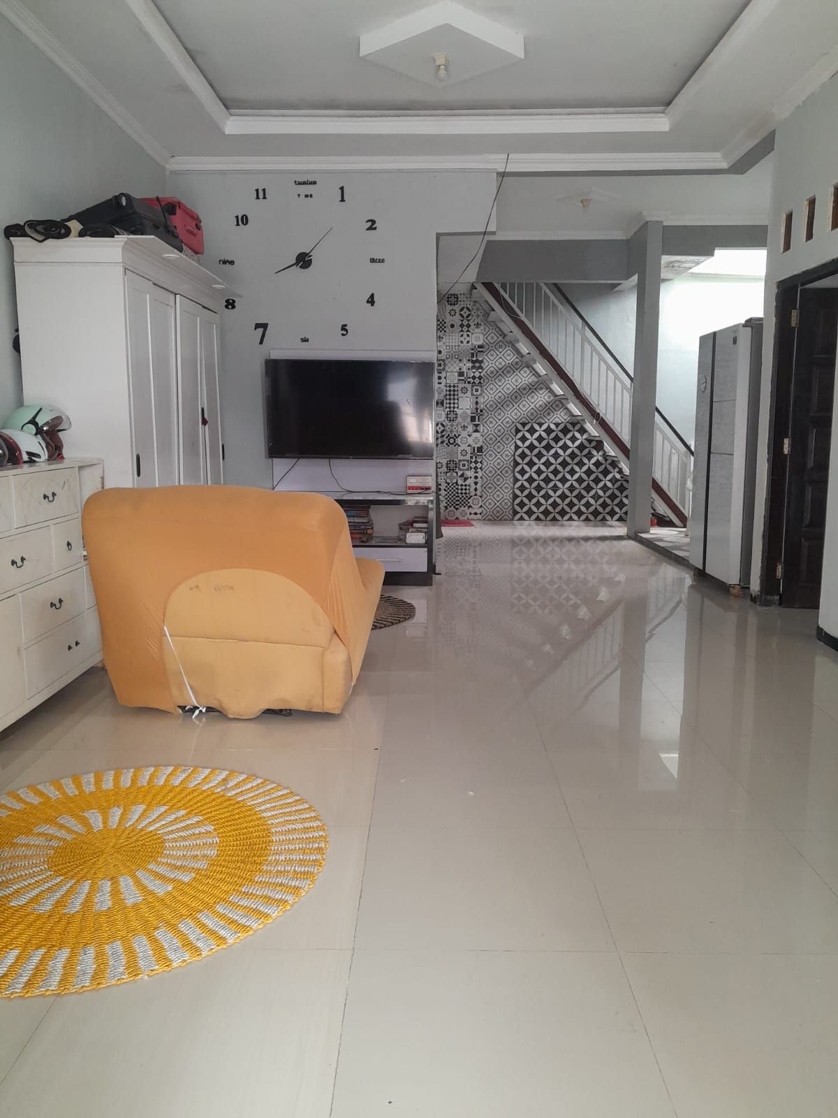 Rumah Bagus 2 Lantai Siap Huni Di Perumahan Cluster Gentan Solo - Foto 2