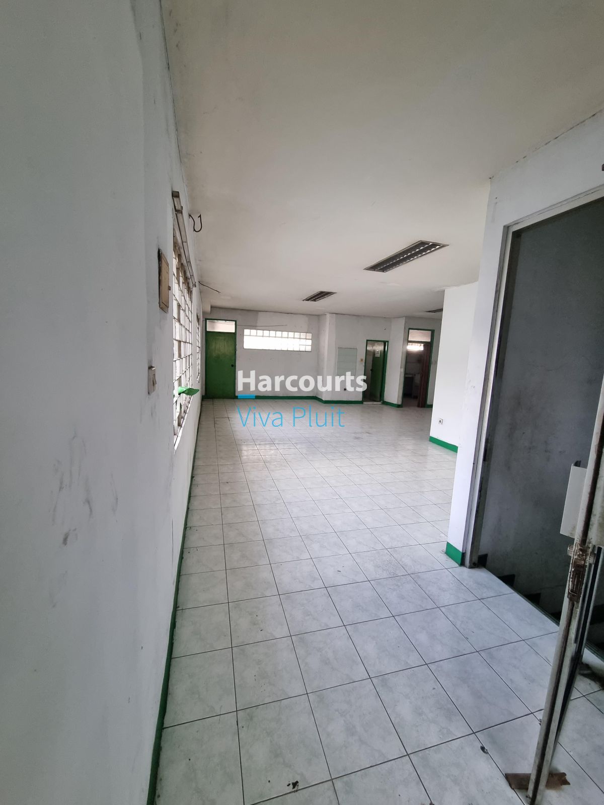 Disewakan Kantor Dan Gudang Di Kapuk Raya. 2 Kavling Jadi 1 Seperti Huruf L. - Foto 4