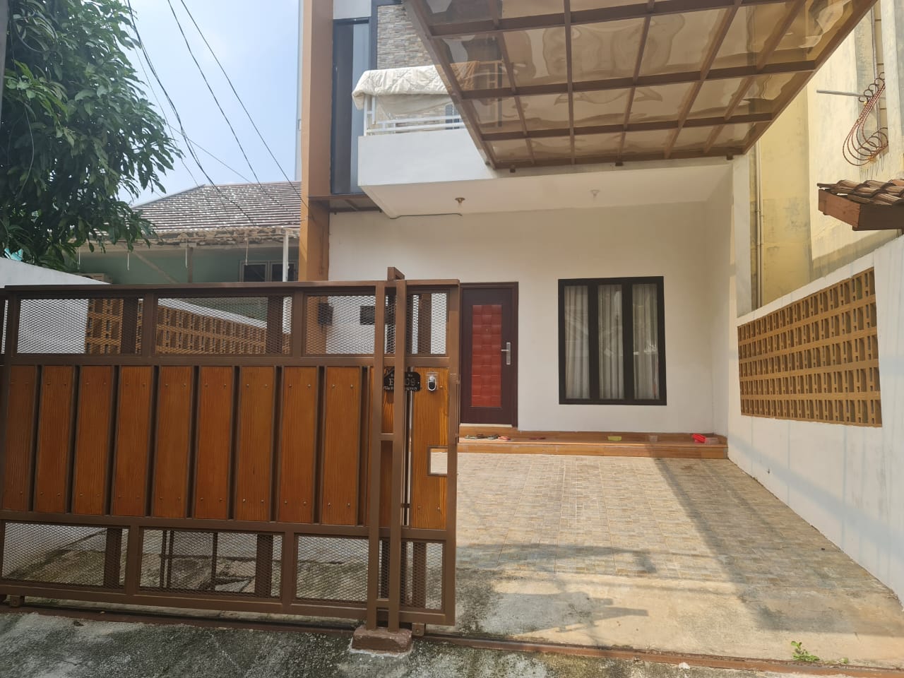 Jual Rumah Full Furnished Sektor 9 Bintaro Tangerang Selatan SW