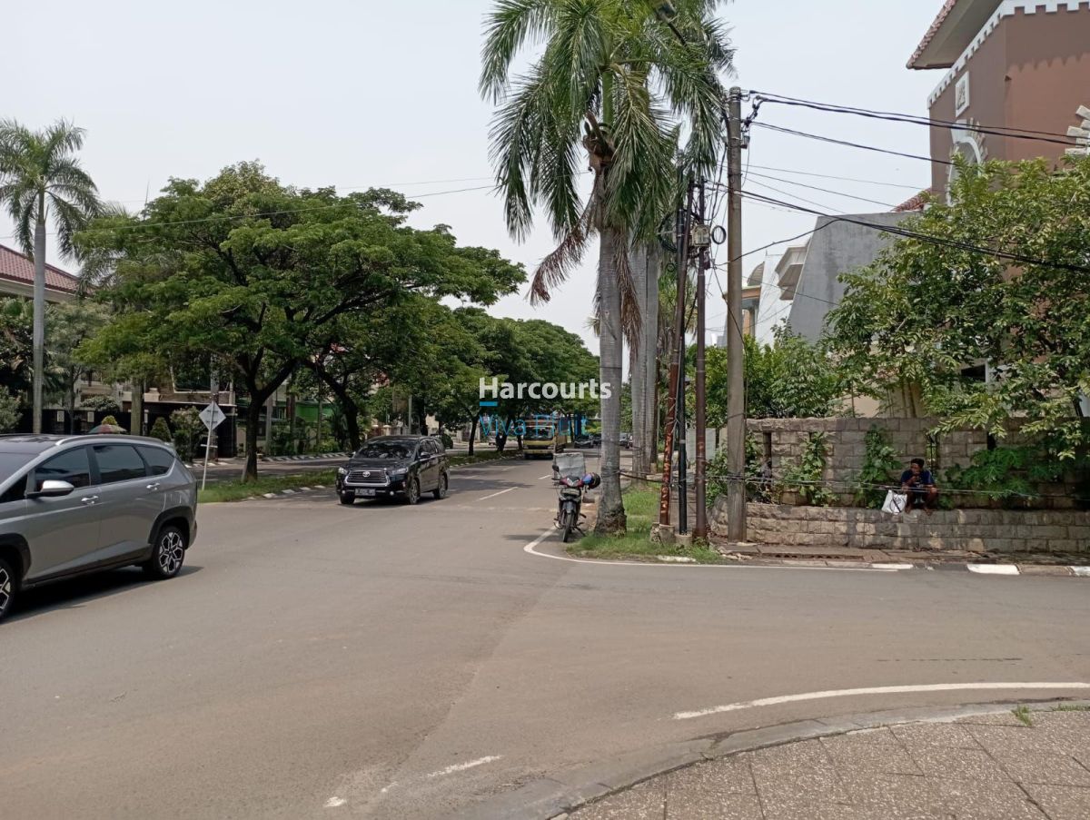 Dijual Rumah 2,5 Lantai Di Citra Garden 3 Extension, Jakarta Barat. Harga Nego!!