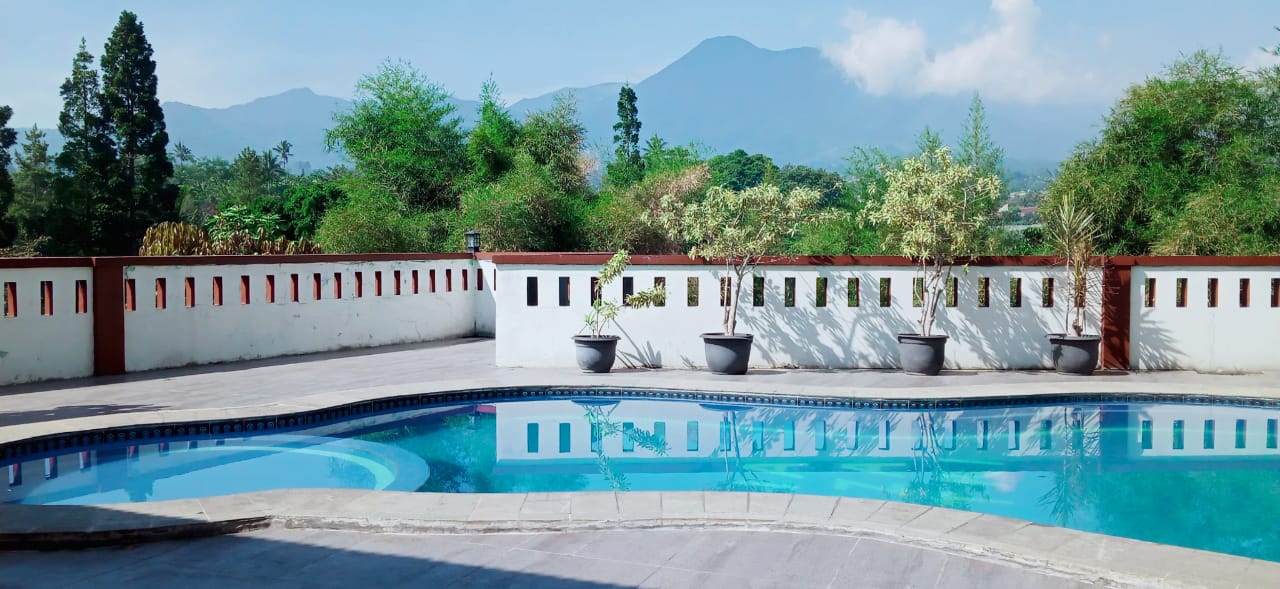Jual Villa di daerah Puncak Cisarua Bogor Jawa Barat (ID)