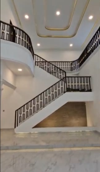 Jual Rumah Mewah 3 lantai dan Siap Huni di daerah Tomang Jakarta Barat (AL) - Foto 4
