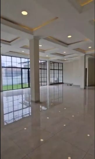 Jual Rumah Mewah 3 lantai dan Siap Huni di daerah Tomang Jakarta Barat (AL) - Foto 10