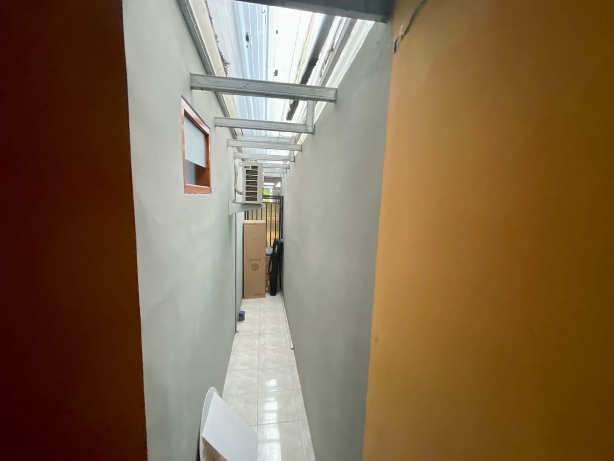 Rumah Siap Pakai Cluster Exclusive di Colomadu Dekat Kartasura Solo - Foto 4