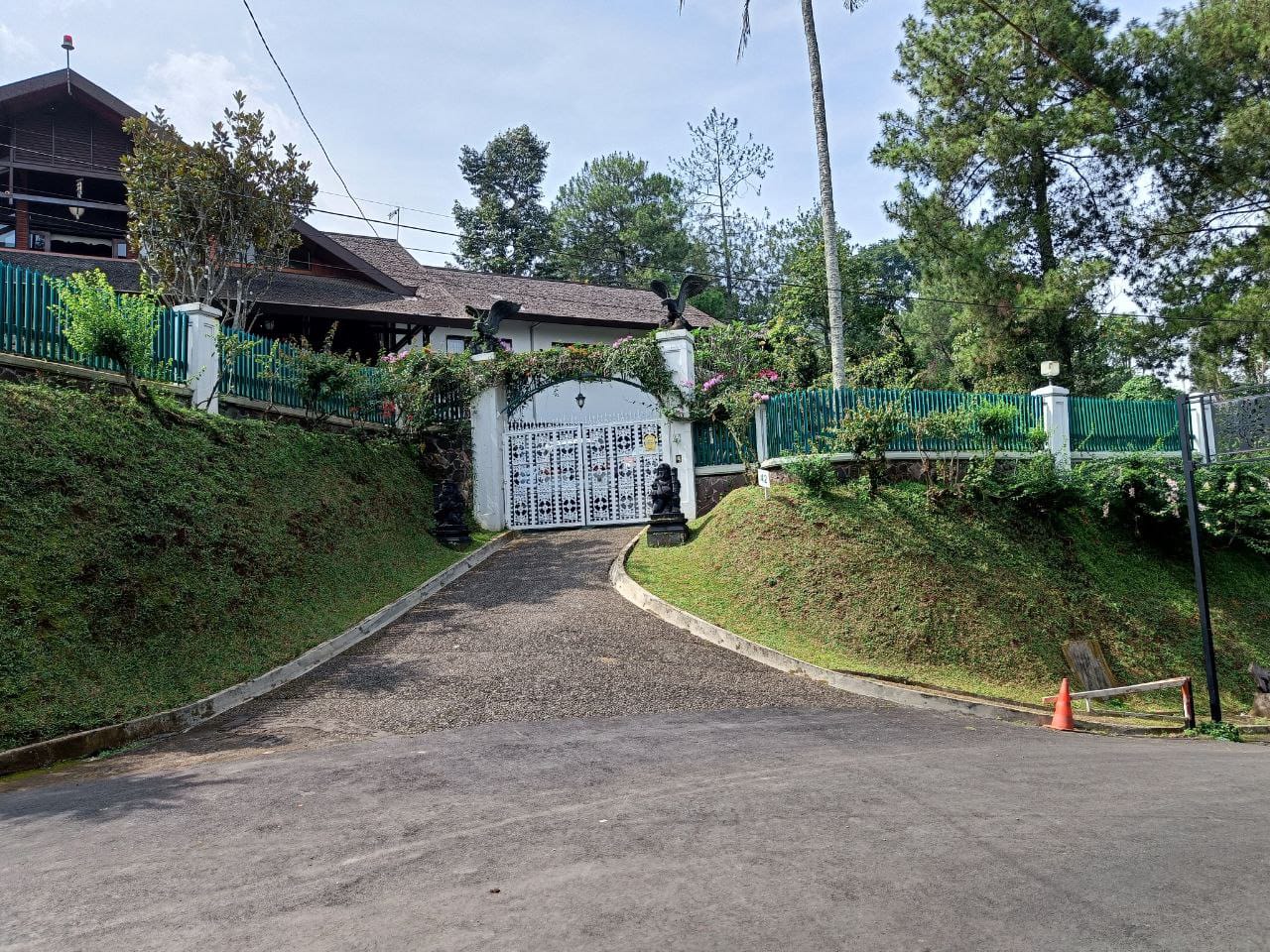 Jual Cepat Rumah Lux di Bukit Pakar Bandung Jawa Barat (AL) - Foto 13