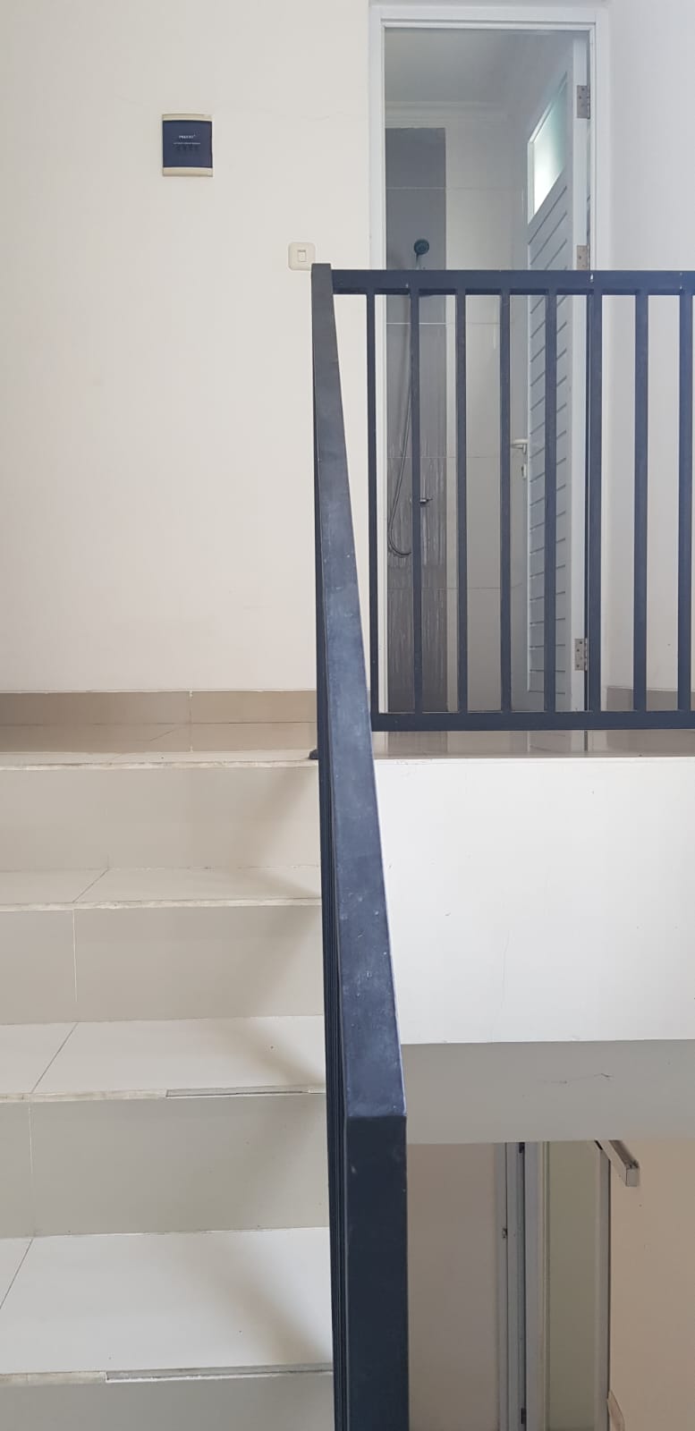 DIJUAL CEPAT BUTUH UANG DAN HARGA TERMURAH RUMAH DI CLUSTER VISTALOKA RESIDENCES SARUA CIPUTAT TANGERANG SELATAN (BM) - Foto 6