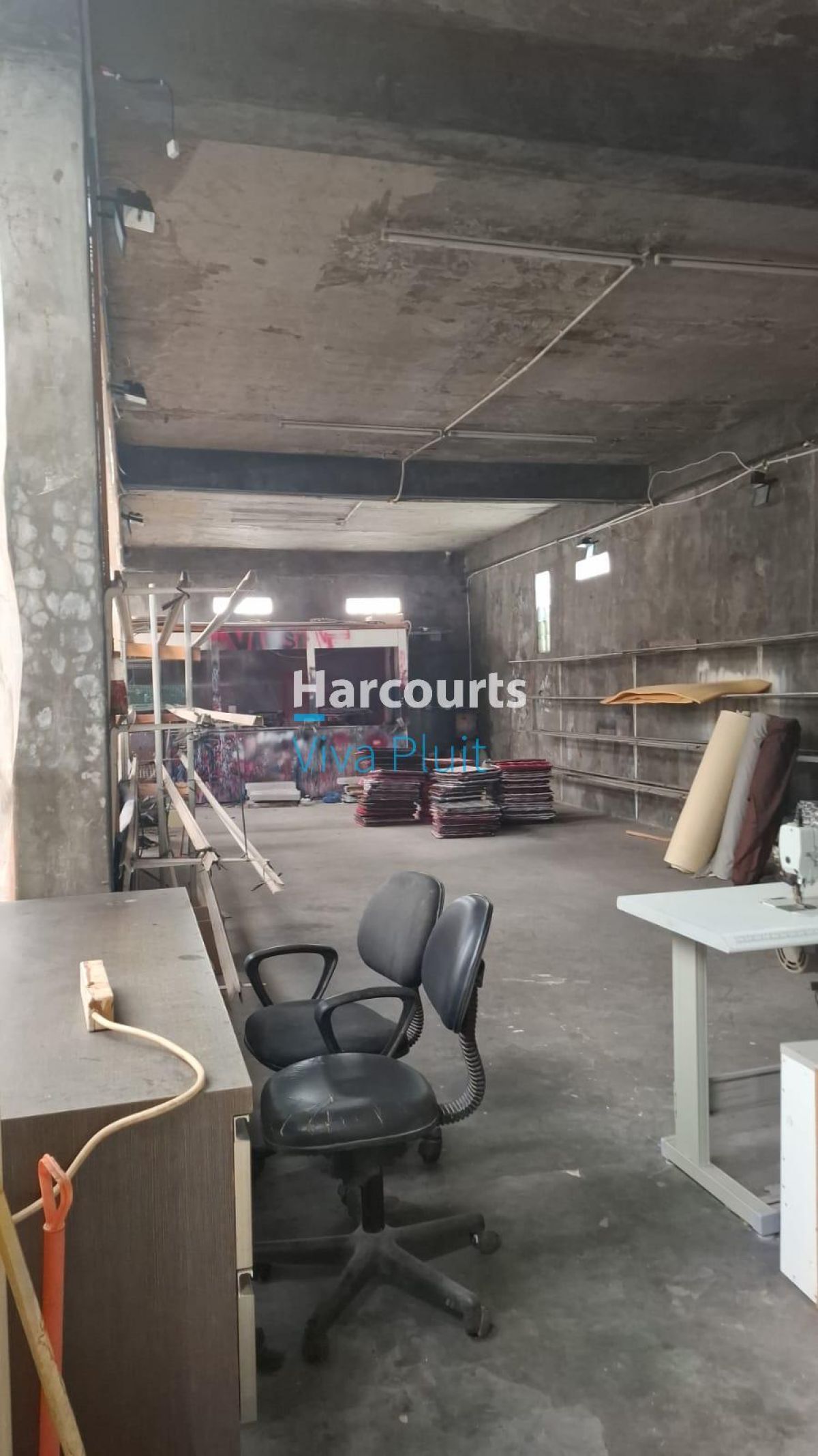 Dijual Rumah dan Workshop Di Jl. Kampung Koang, Kalideres. Harga Nego!