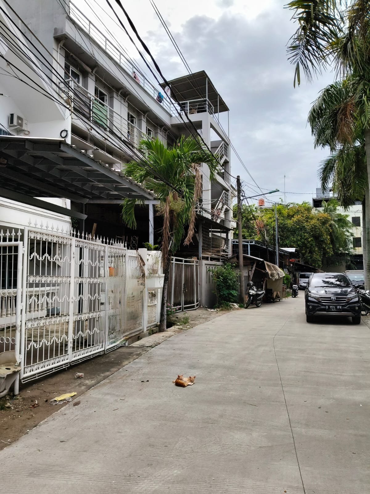 Jual Cepat Rumah 2 lantai di dekat Jl. Raya Tubagus Angke Grogol Pertamburan Jakarta Barat (AL) - Foto 2