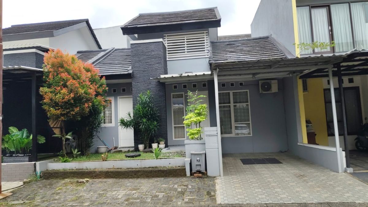 Dijual rumah minimalis di Adora Permata Bintaro Tangerang Selatan