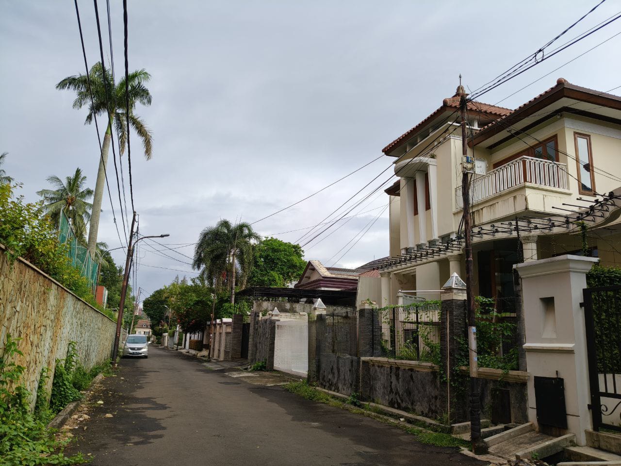 Jual Cepat Rumah 3 lantai di Pondok Pinang Kebayoran Lama Jakarta Selatan (AL) - Foto 2