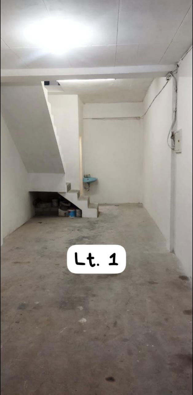 Ruko 3,5 lantai di Pasar Baru Jakarta Pusat (NC)