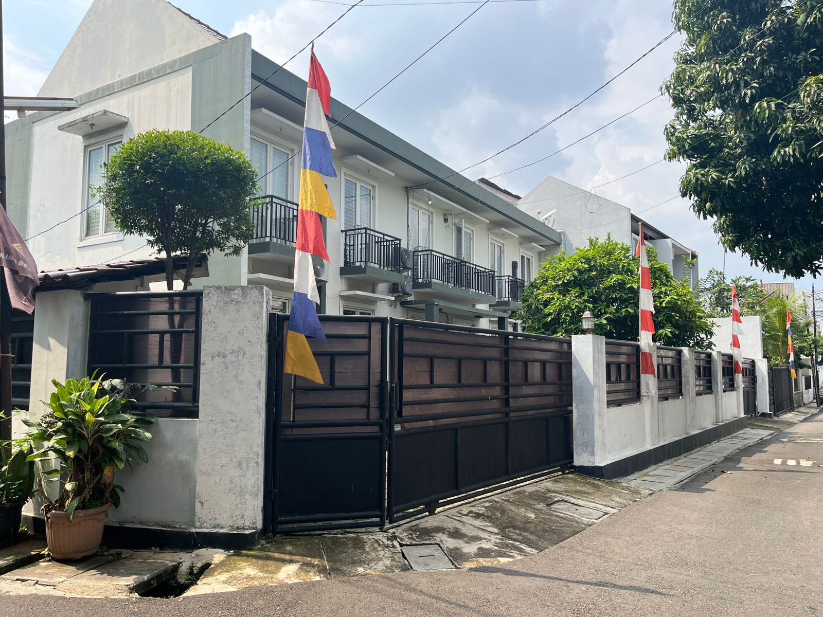 Jarang Ada Dijual Rumah &amp; Kos-kosan Setiabudi. - Foto 2