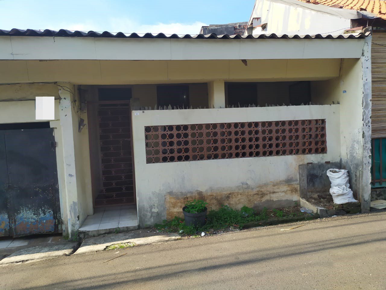 Jual Cepat Rumah 1 lantai di Kebon Jeruk Kemanggisan Jakarta Barat (ID) - Foto 3