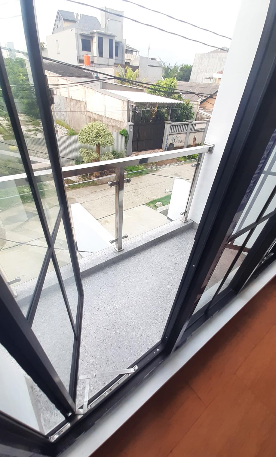 Jual Cepat Rumah 2 lantai di Meruya Jakarta Barat CR - Foto 4
