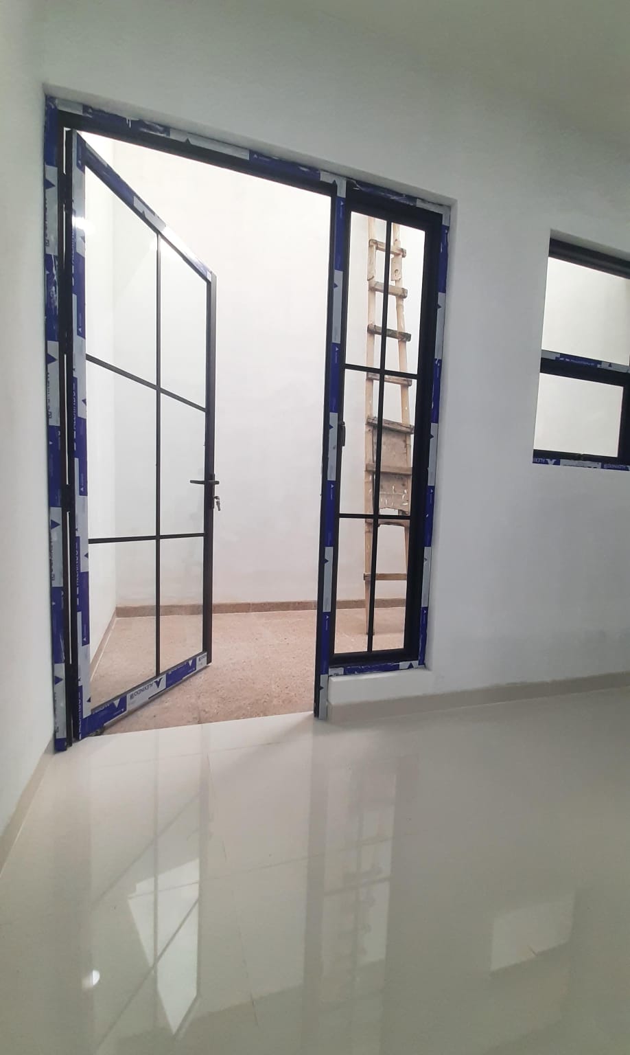 Jual Cepat Rumah 2 lantai di Meruya Jakarta Barat CR - Foto 5
