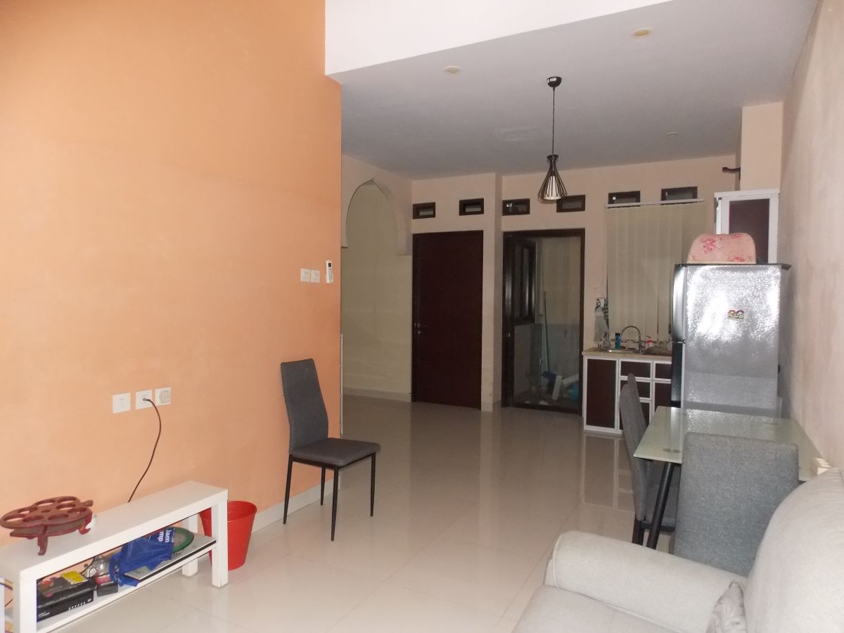 Dijual rumah di Villa Pamulang Bojong Sari Depok - Foto 9