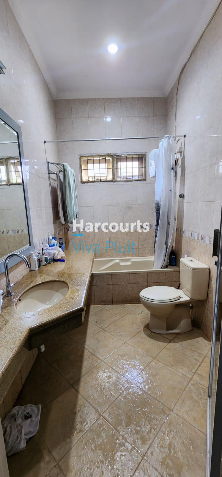Turun Harga! Jual Rumah Di Komplek Walet Elok, Pantai Indah Kapuk. Siap Huni - Foto 2